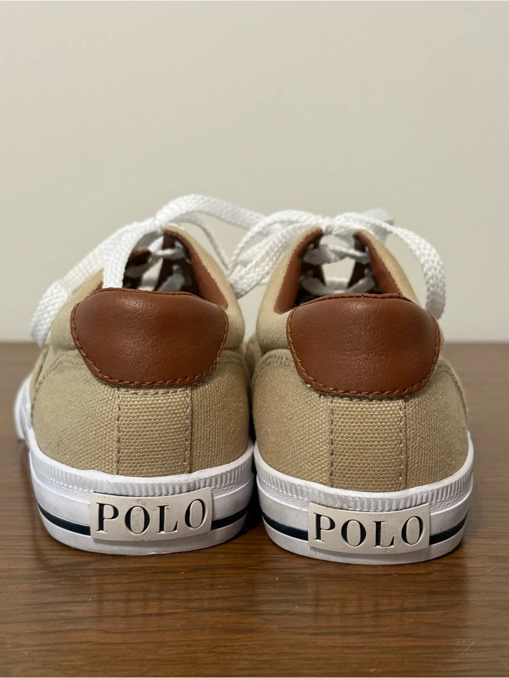 Boys Ralph Lauren Canvas Low-Top Sneakers in Beige with White Soles size 3